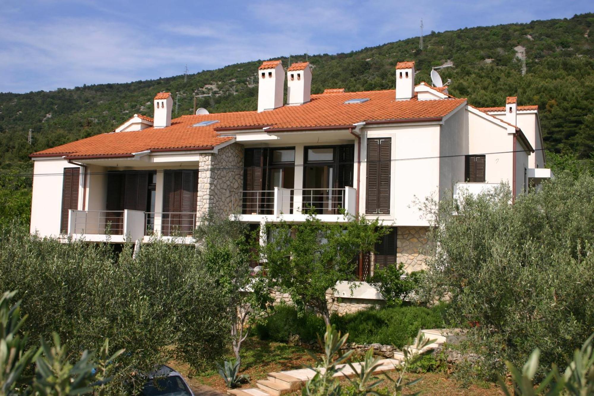 Apartments Palma & Pino Cres Exterior photo